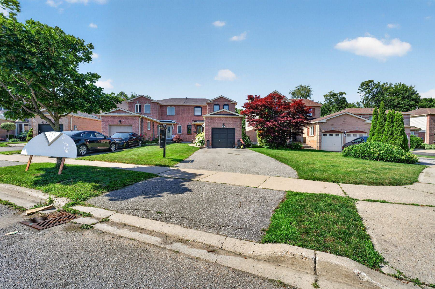 47 Rollo DR, Ajax, ON L1S 7E2