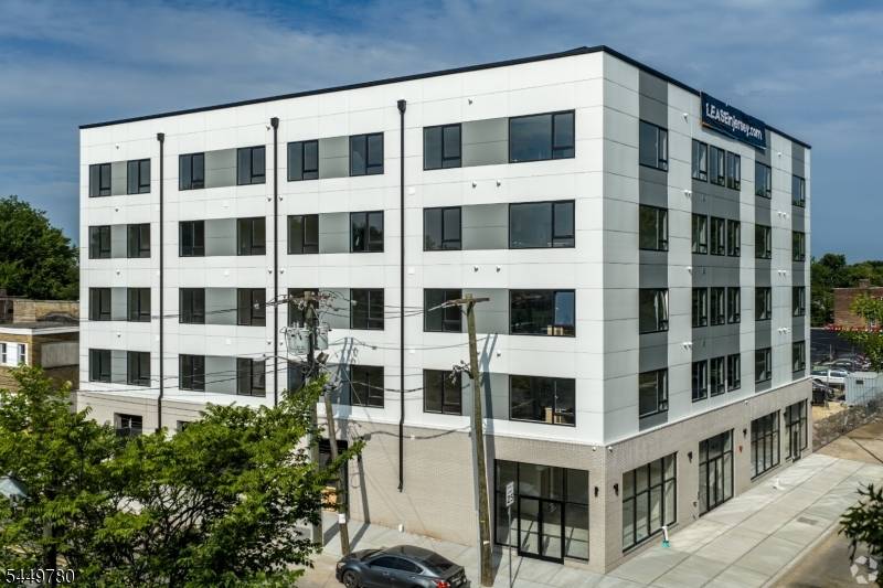 448 - 452 S Orange Ave, Newark City, NJ 07103