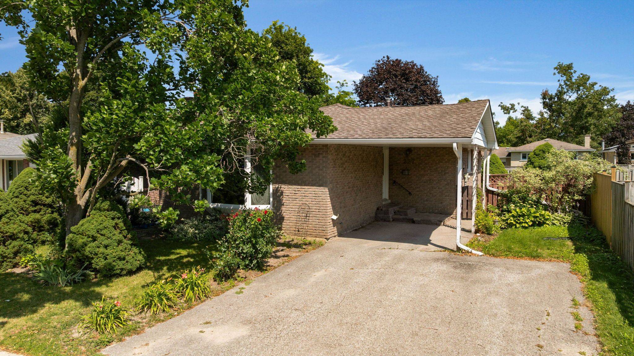277 Cook ST, Barrie, ON L4M 4H7