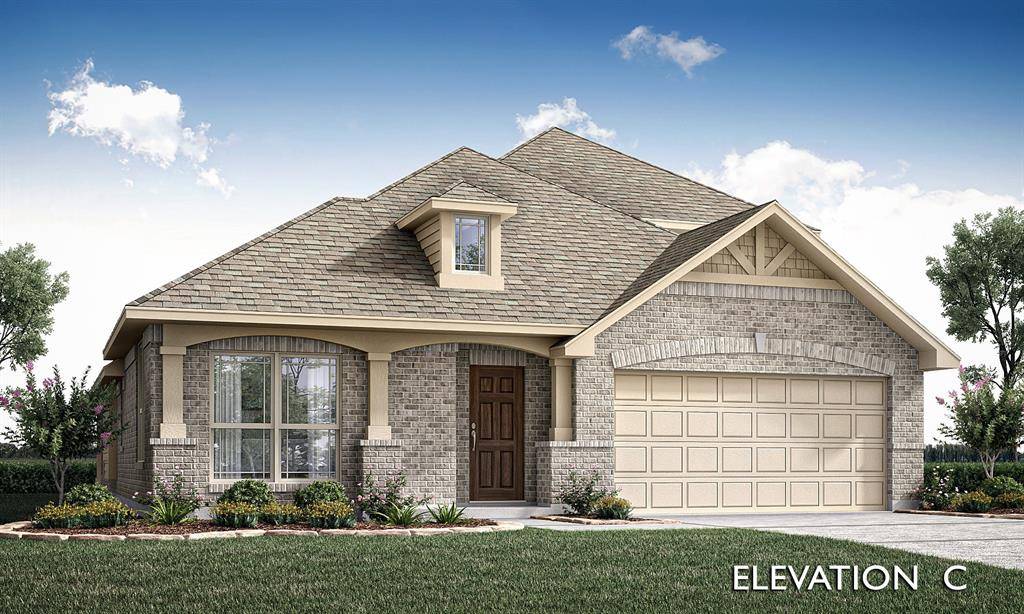 1121 Stonehaven Lane, Crowley, TX 76036