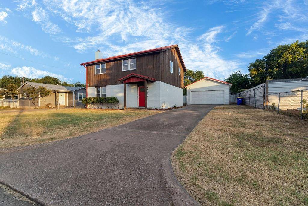 8615 Ronnie Street, White Settlement, TX 76108