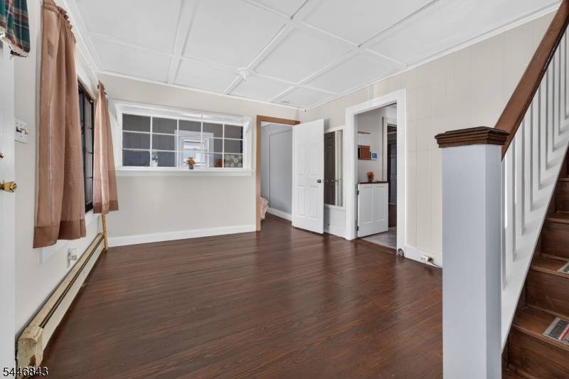 7 New St, Washington Boro, NJ 07882