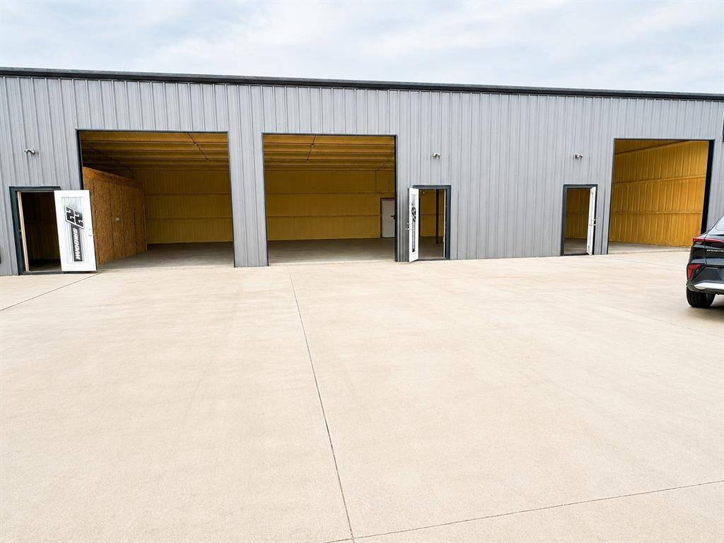 4533 A County Road 2200 #408-410, Greenville, TX 75402