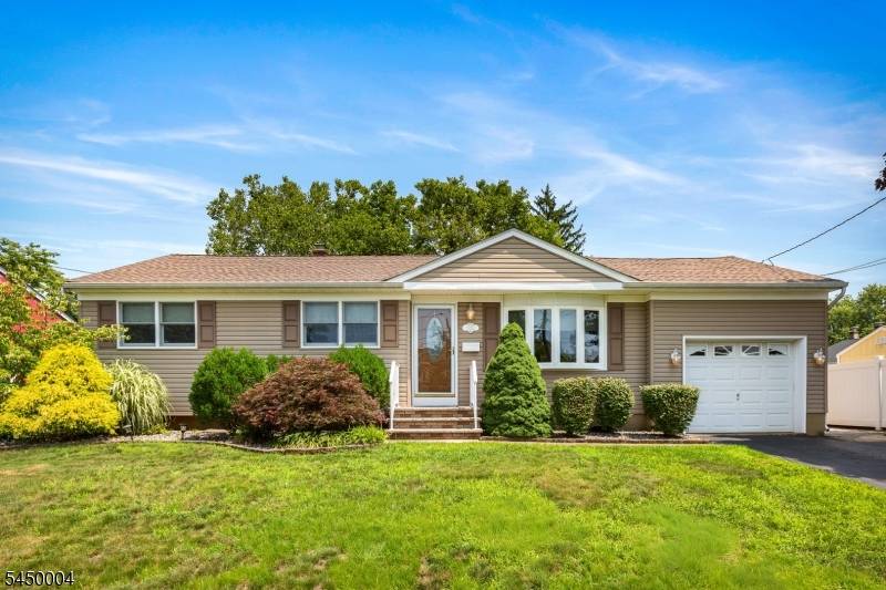 1125 Charter St, Piscataway Twp., NJ 08854