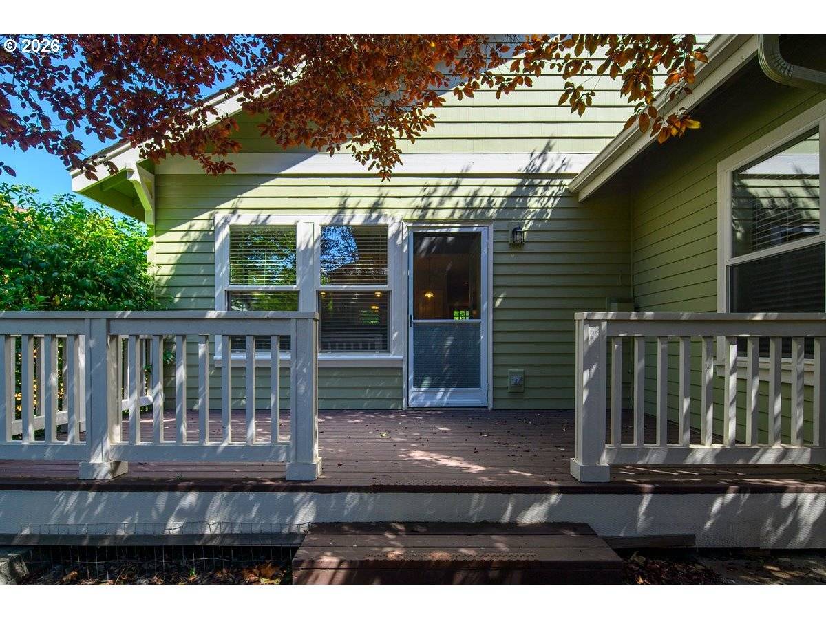 20651 SIERRA DR, Bend, OR 97701