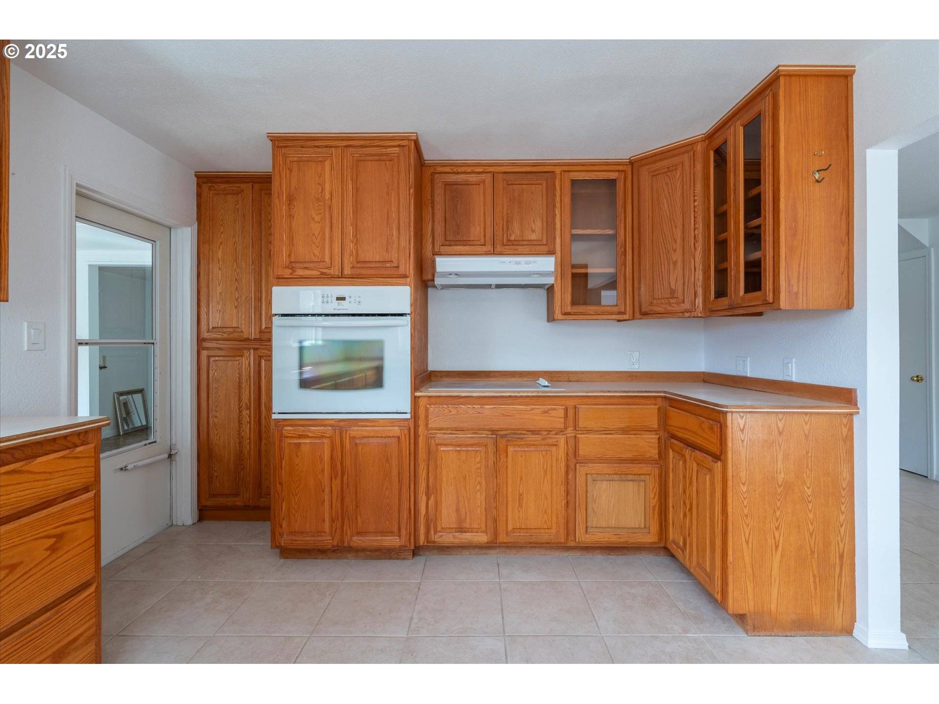 89 MICHIGAN AVE, Bandon, OR 97411