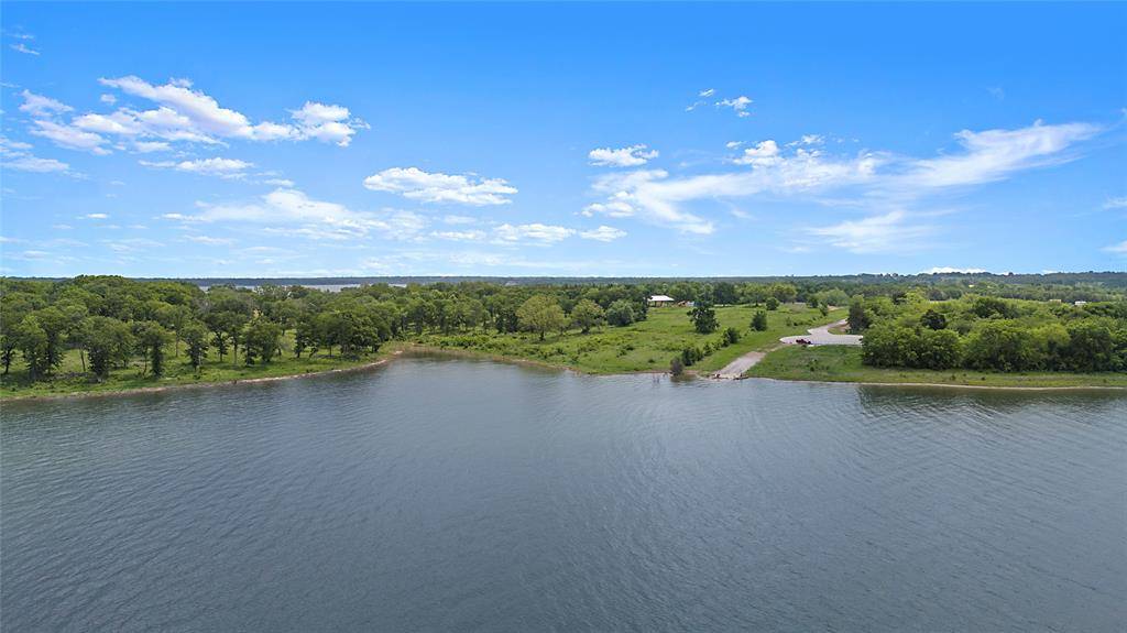 FM 1396, Windom, TX 75492