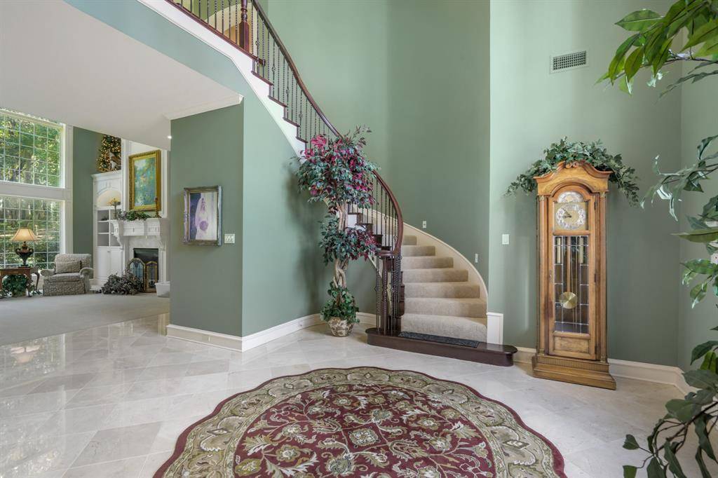 2303 Panorama Court, Arlington, TX 76016