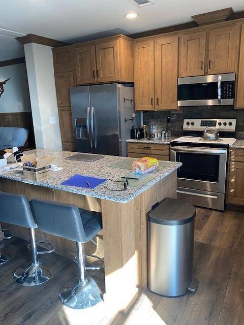 430 COUNTY  ROAD 152, Riesel, TX 76682