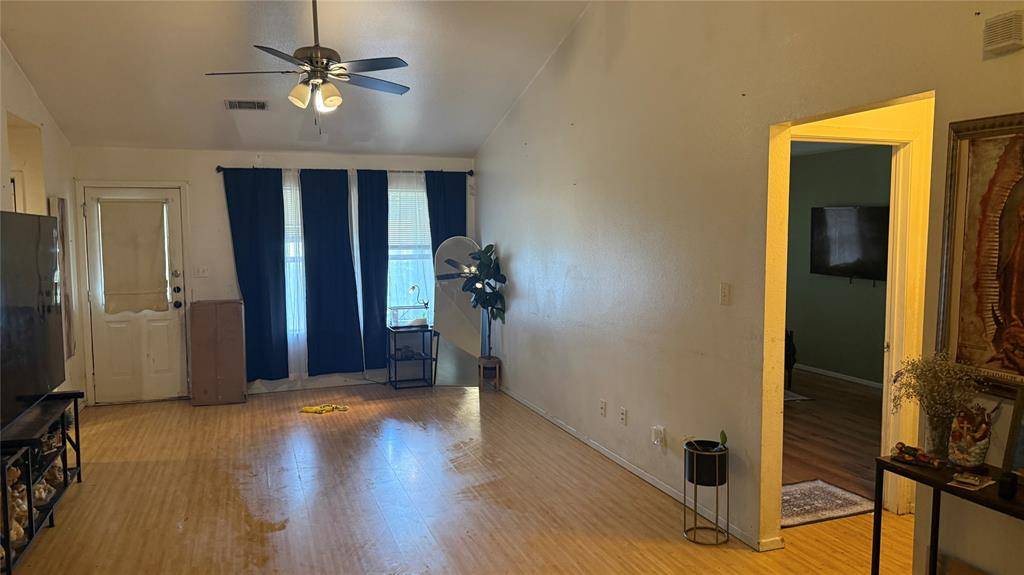 2330 John Mccoy Drive, Dallas, TX 75227