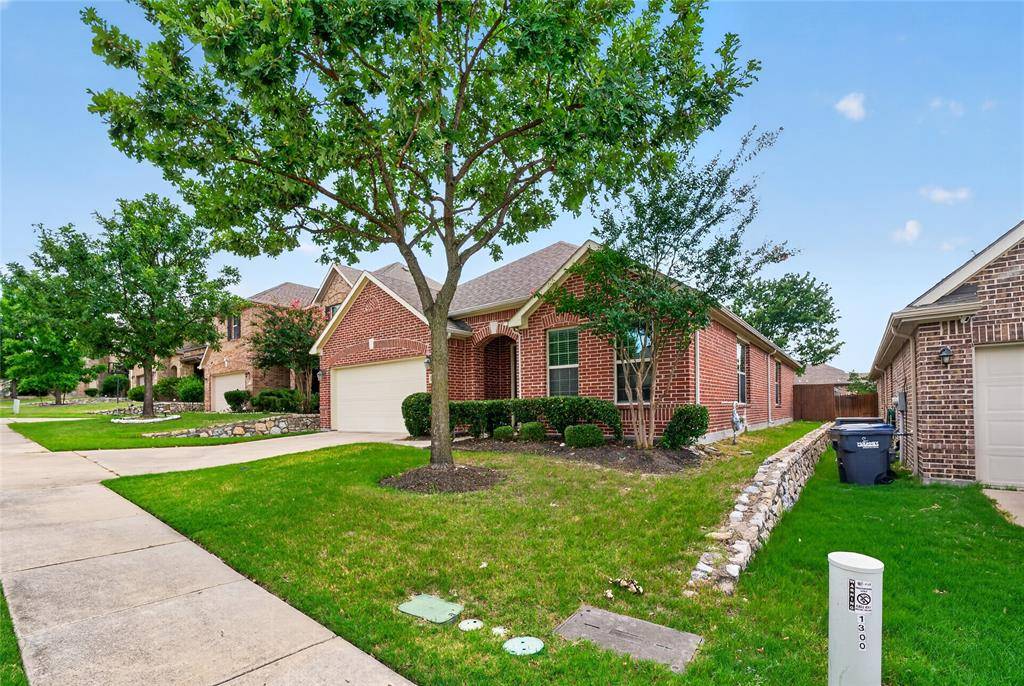 1304 Poplar, Mckinney, TX 75072