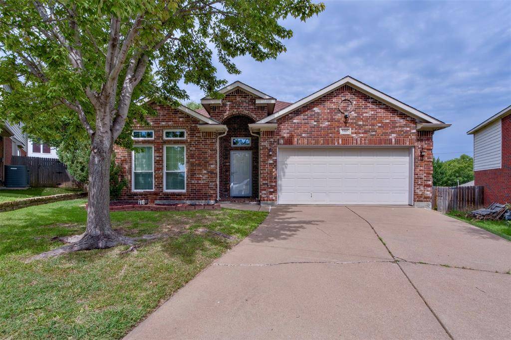 5805 Water Ridge Court, Fort Worth, TX 76179