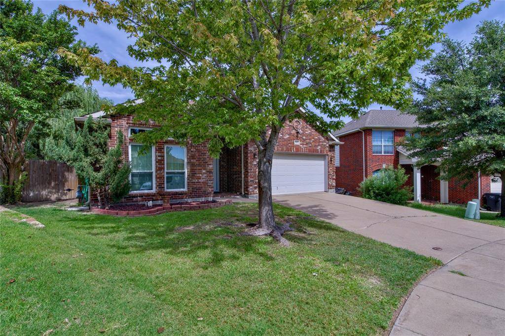 5805 Water Ridge Court, Fort Worth, TX 76179