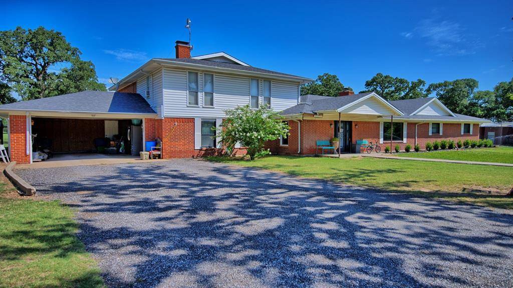 6279 FM 1758 Road, Bowie, TX 76230