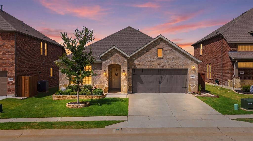 3223 Hunters Glen Drive, Aubrey, TX 76227