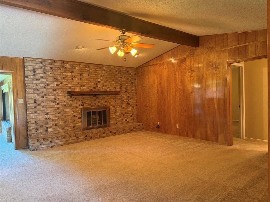 1016 Cliff Drive, Graham, TX 76450