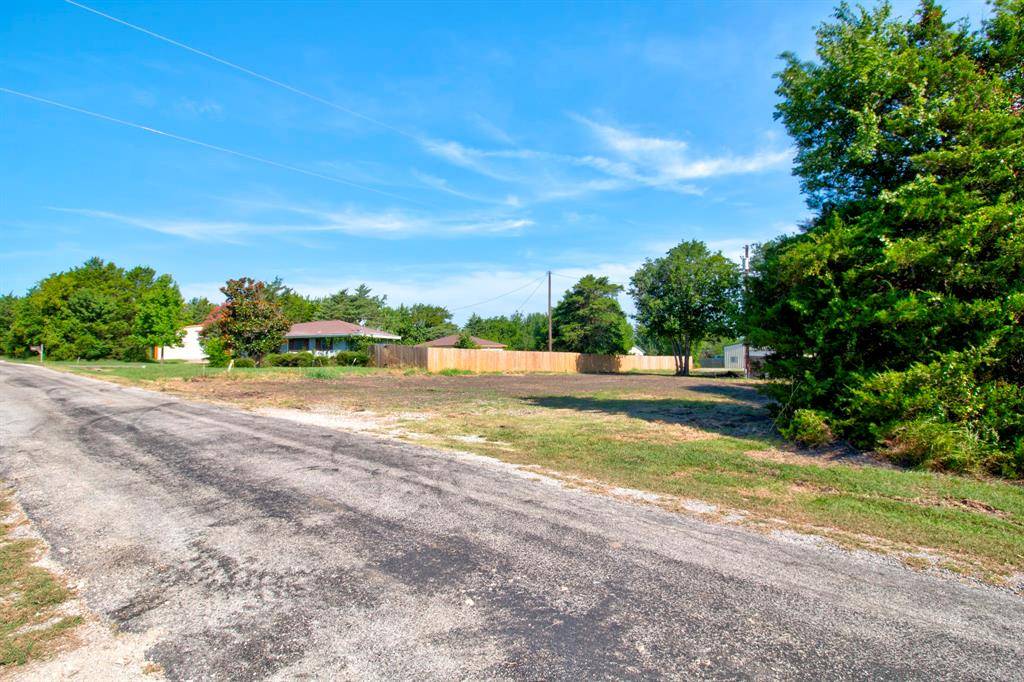 321 Jack Harris Lane, Pottsboro, TX 75076
