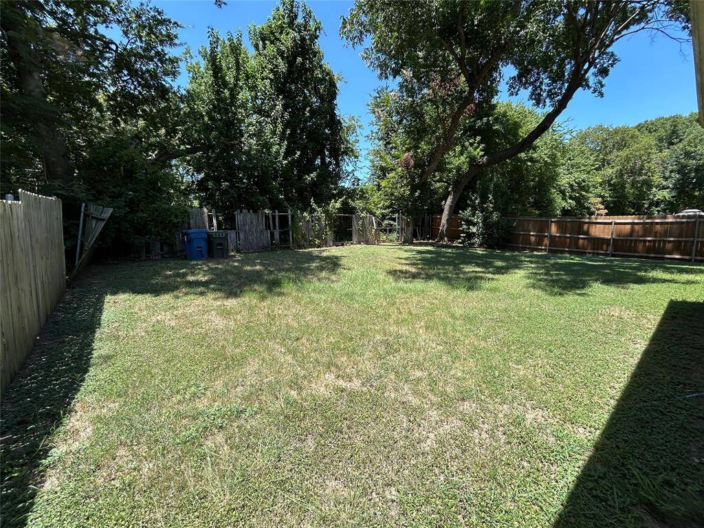 343 Allerton Lane, Lancaster, TX 75146