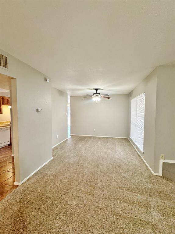 1146 Meadow Creek Drive, Lancaster, TX 75146