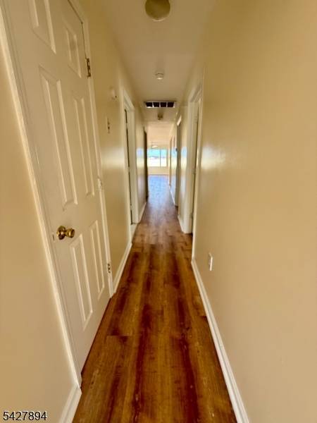 68 Port Ave, Elizabeth City, NJ 07206