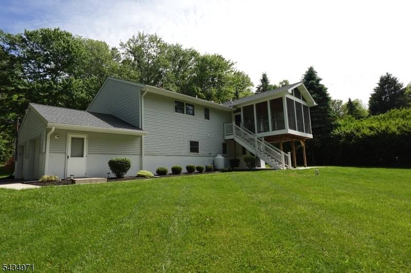285 Axford Ave, Oxford Twp., NJ 07863