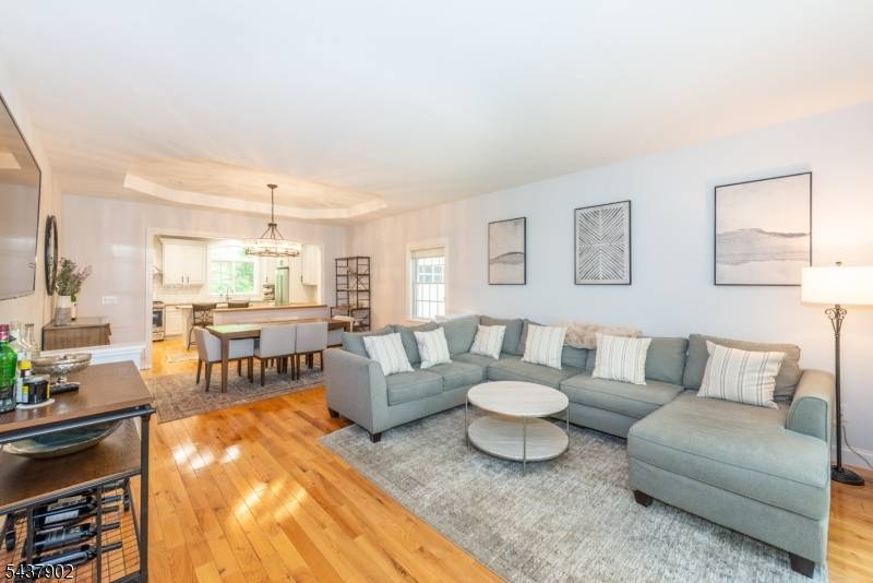 298 Emerson Ln, Berkeley Heights Twp., NJ 07922