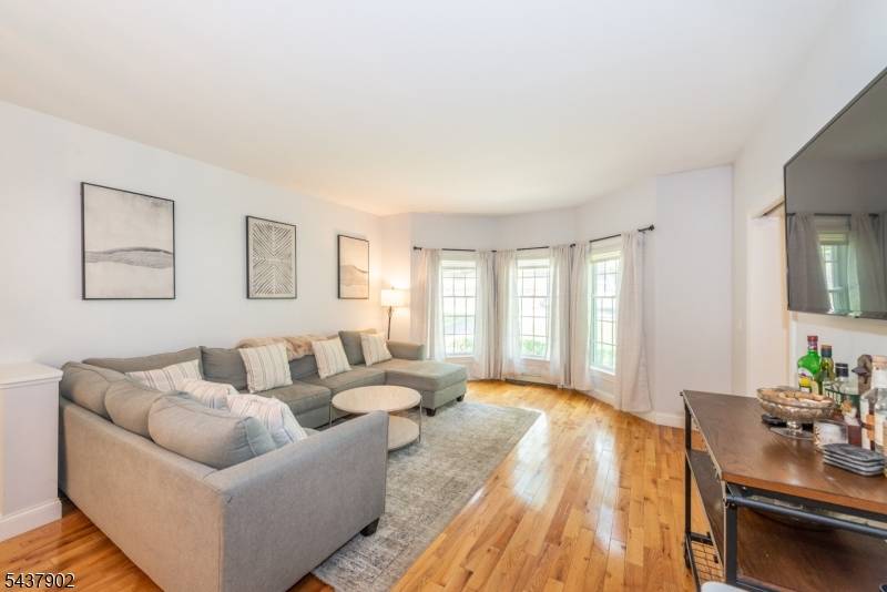 298 Emerson Ln, Berkeley Heights Twp., NJ 07922