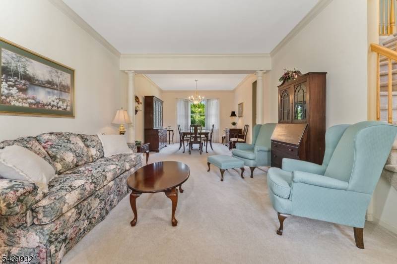 208 Curtis Court, Greenwich Twp., NJ 08886