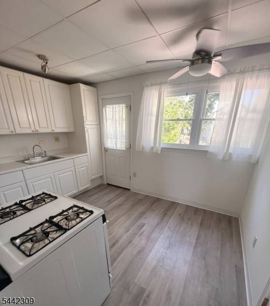 40-42 Moffett St, Woodbridge Twp., NJ 08863