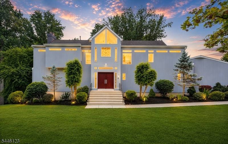 30 Ellsworth Dr, Warren Twp., NJ 07059