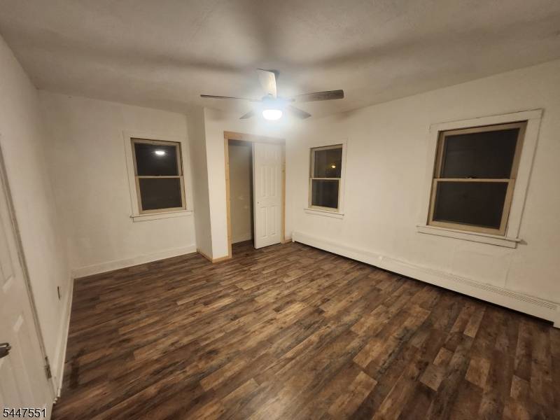 20 Adams St, Belvidere Twp., NJ 07823