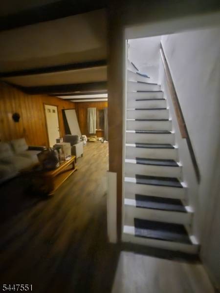 20 Adams St, Belvidere Twp., NJ 07823