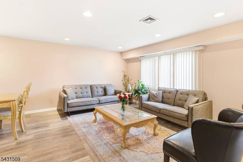 26 Cornell St, West Orange Twp., NJ 07052