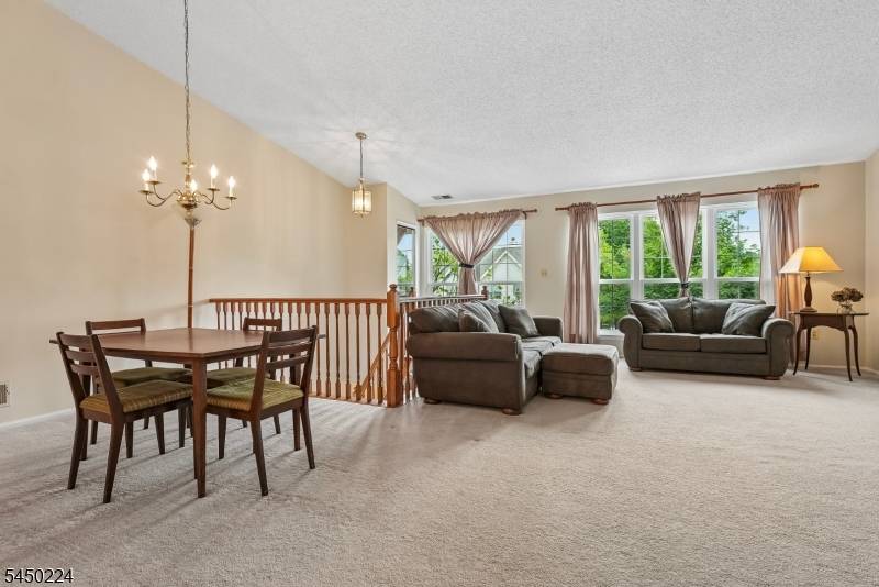 179 Gregory Ln, Franklin Twp., NJ 08823