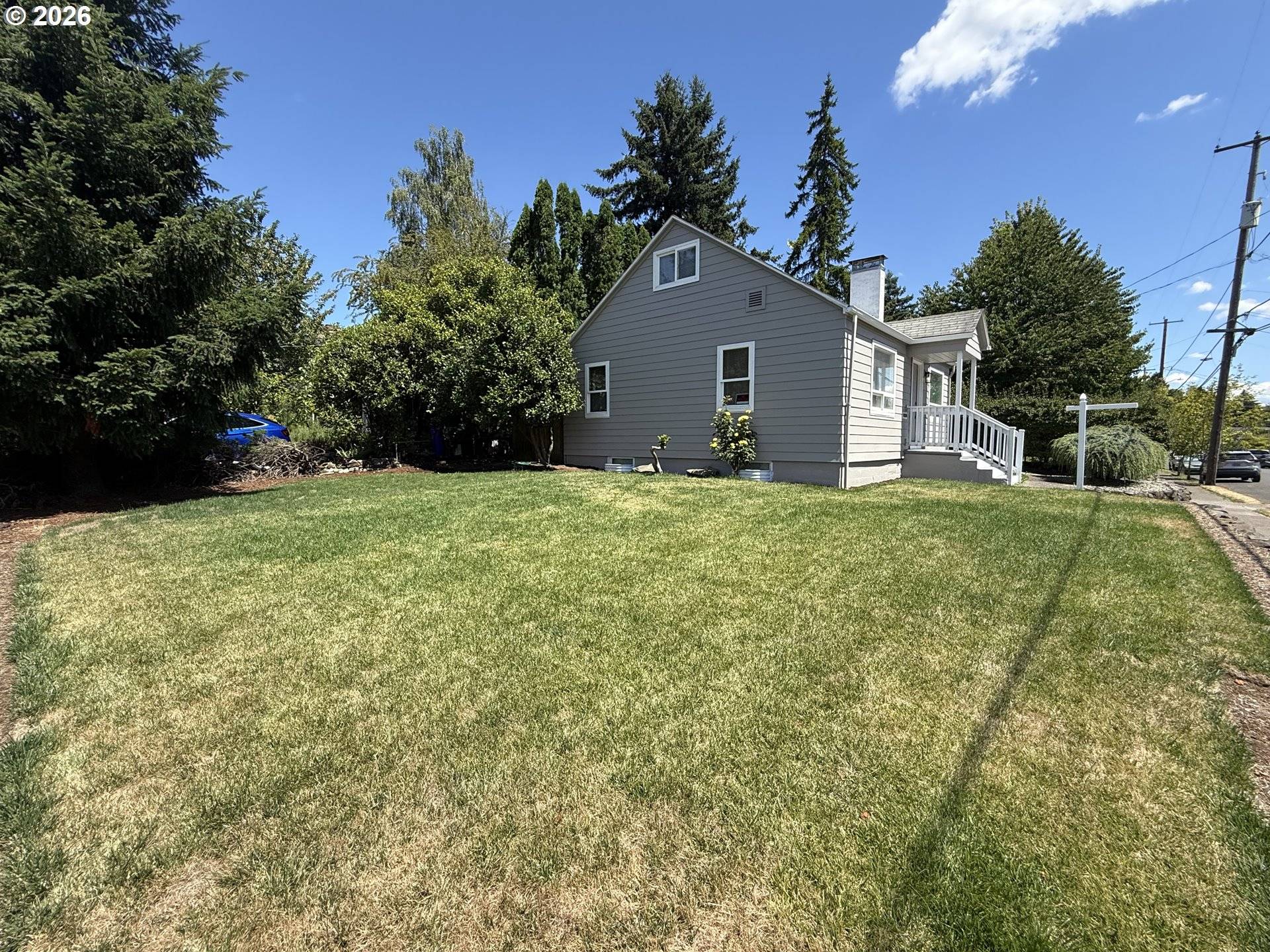 8807 NE SACRAMENTO ST, Portland, OR 97220