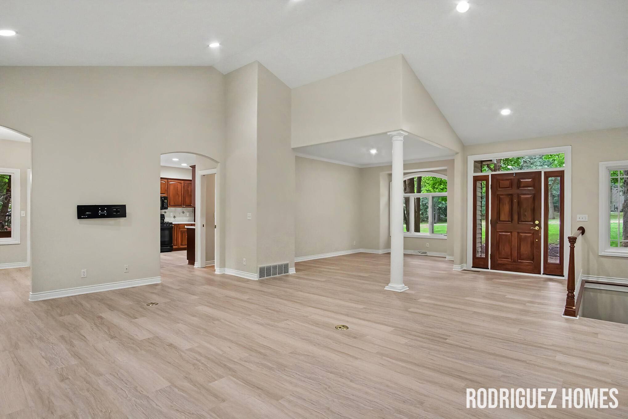 4639 Plateau View DR NE, Plainfield Twp, MI 49525