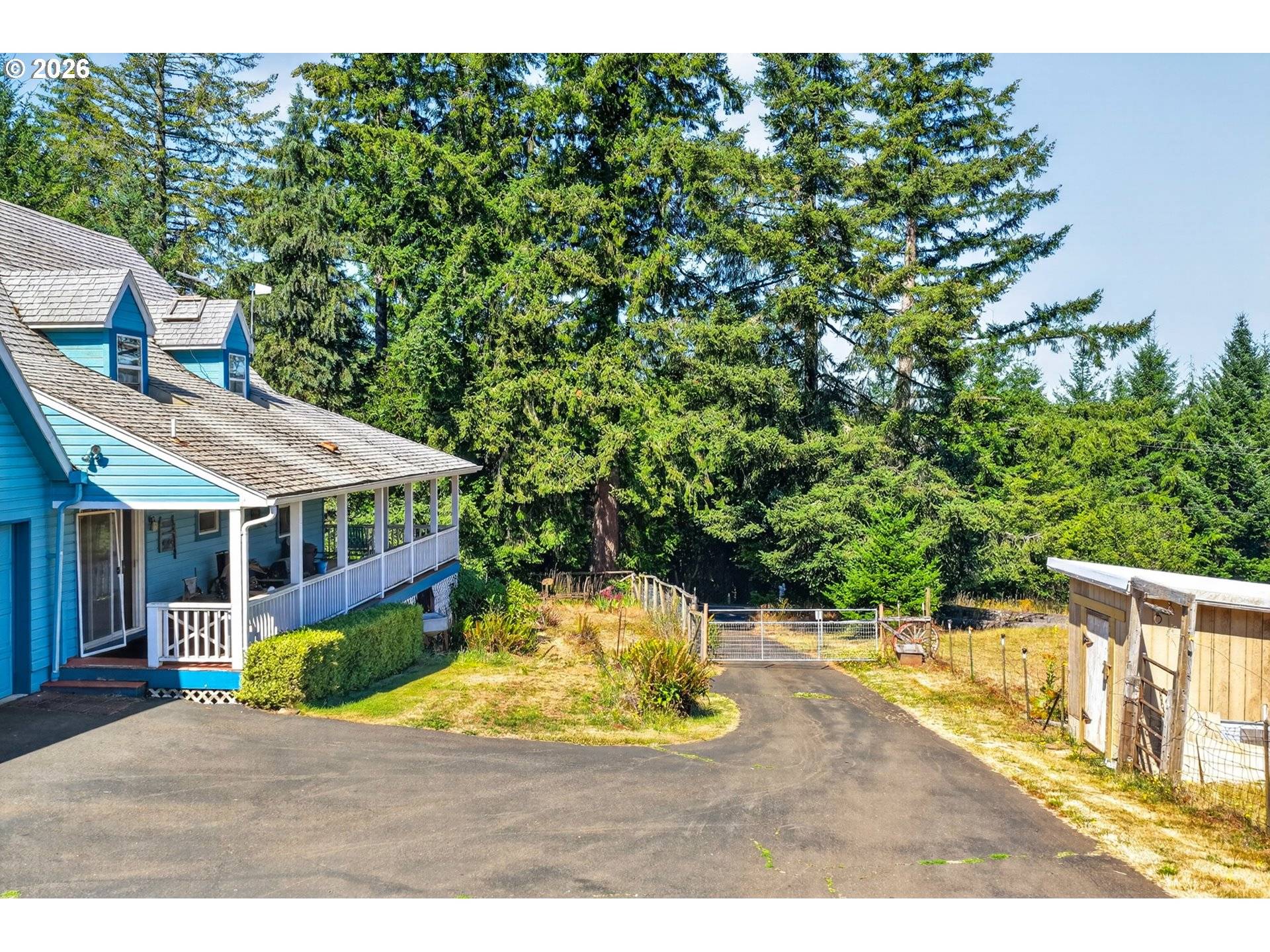 4384 NE Crooked Finger RD, Scotts Mills, OR 97375