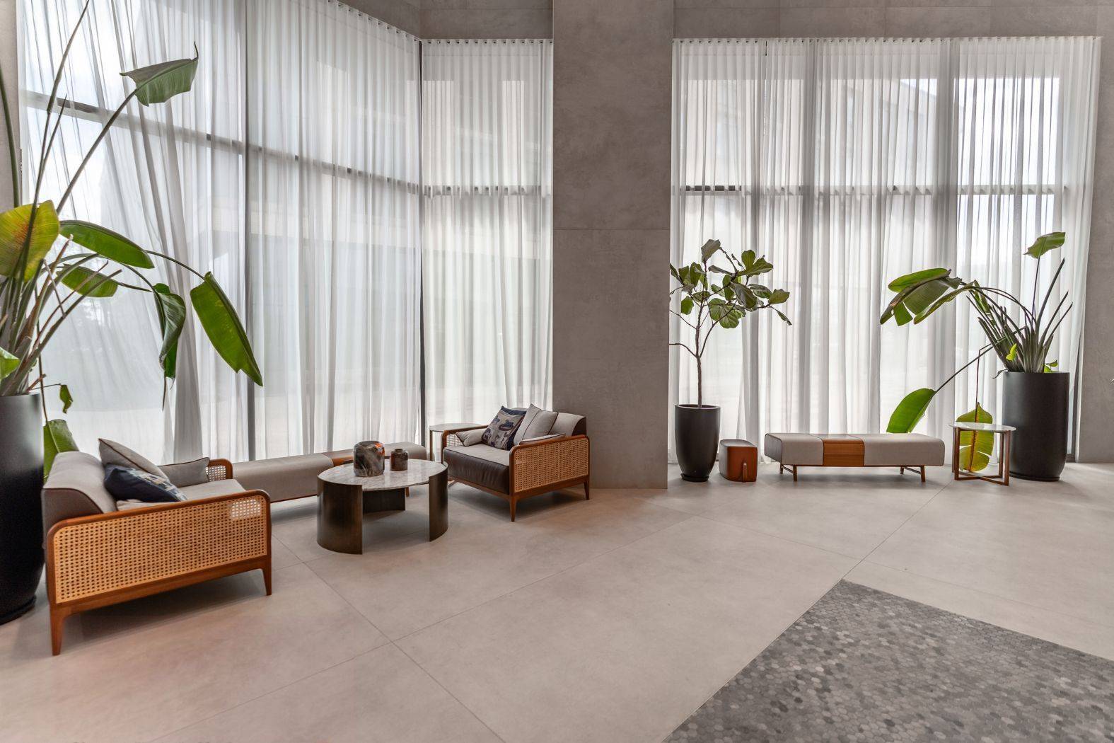 1000 Portage Pkwy #2206, Vaughan, ON L4K 0L1