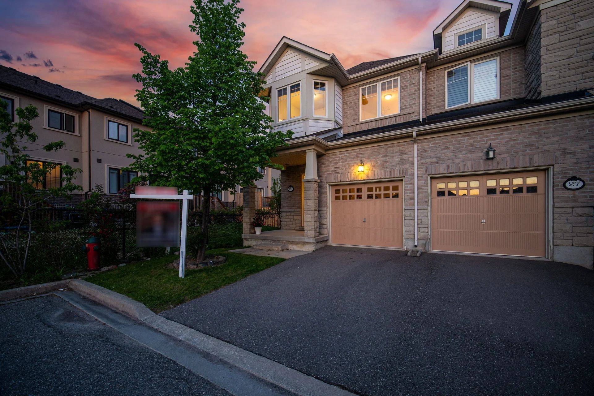 29 Aspenview AVE, Caledon, ON L7C 3P9