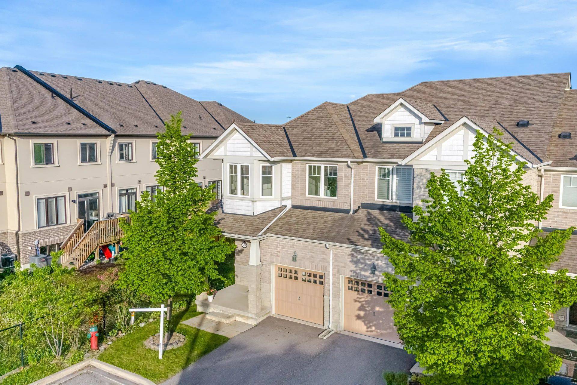 29 Aspenview AVE, Caledon, ON L7C 3P9