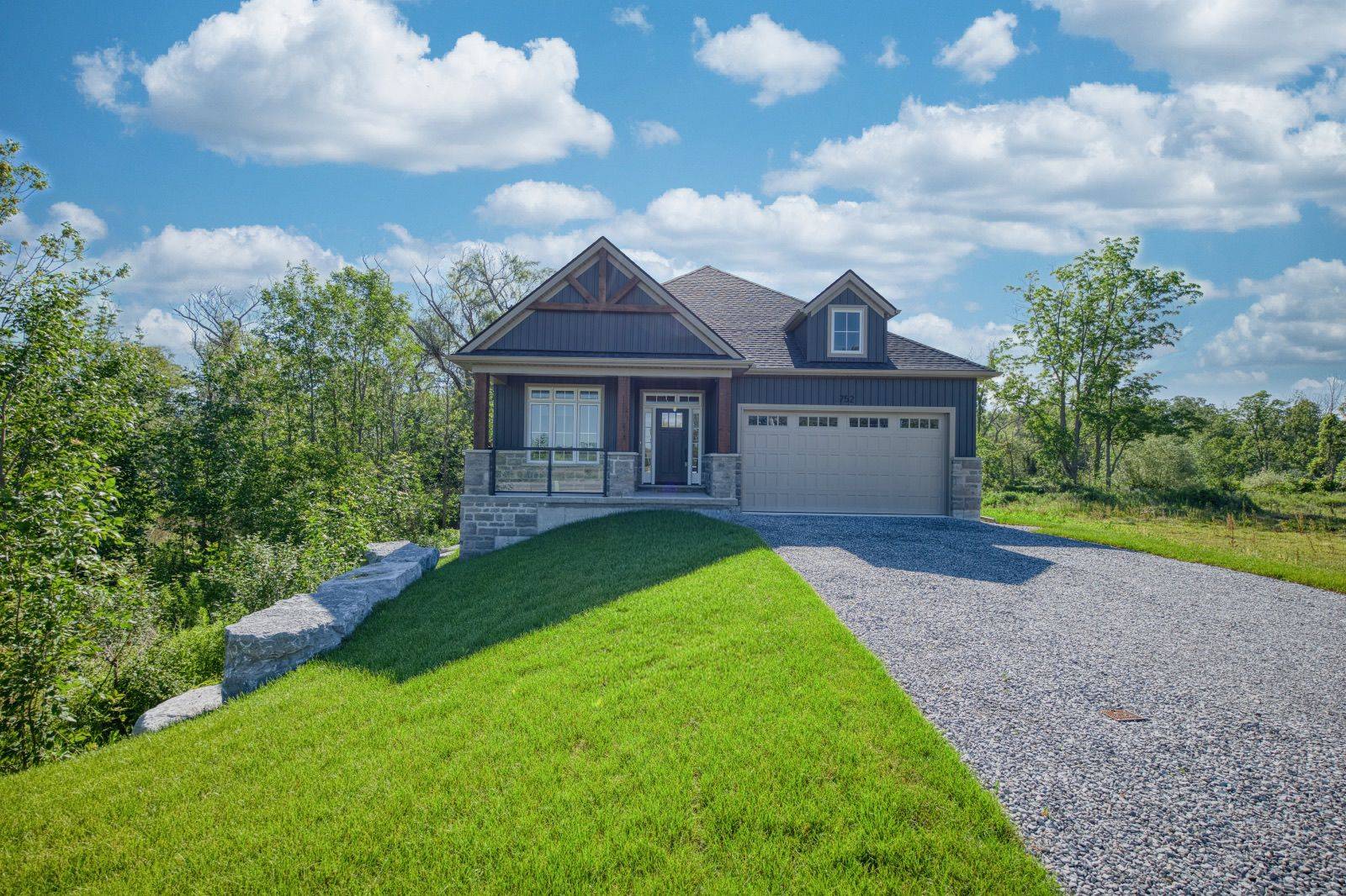 752 GORHAM RD, Fort Erie, ON L0S 1N0