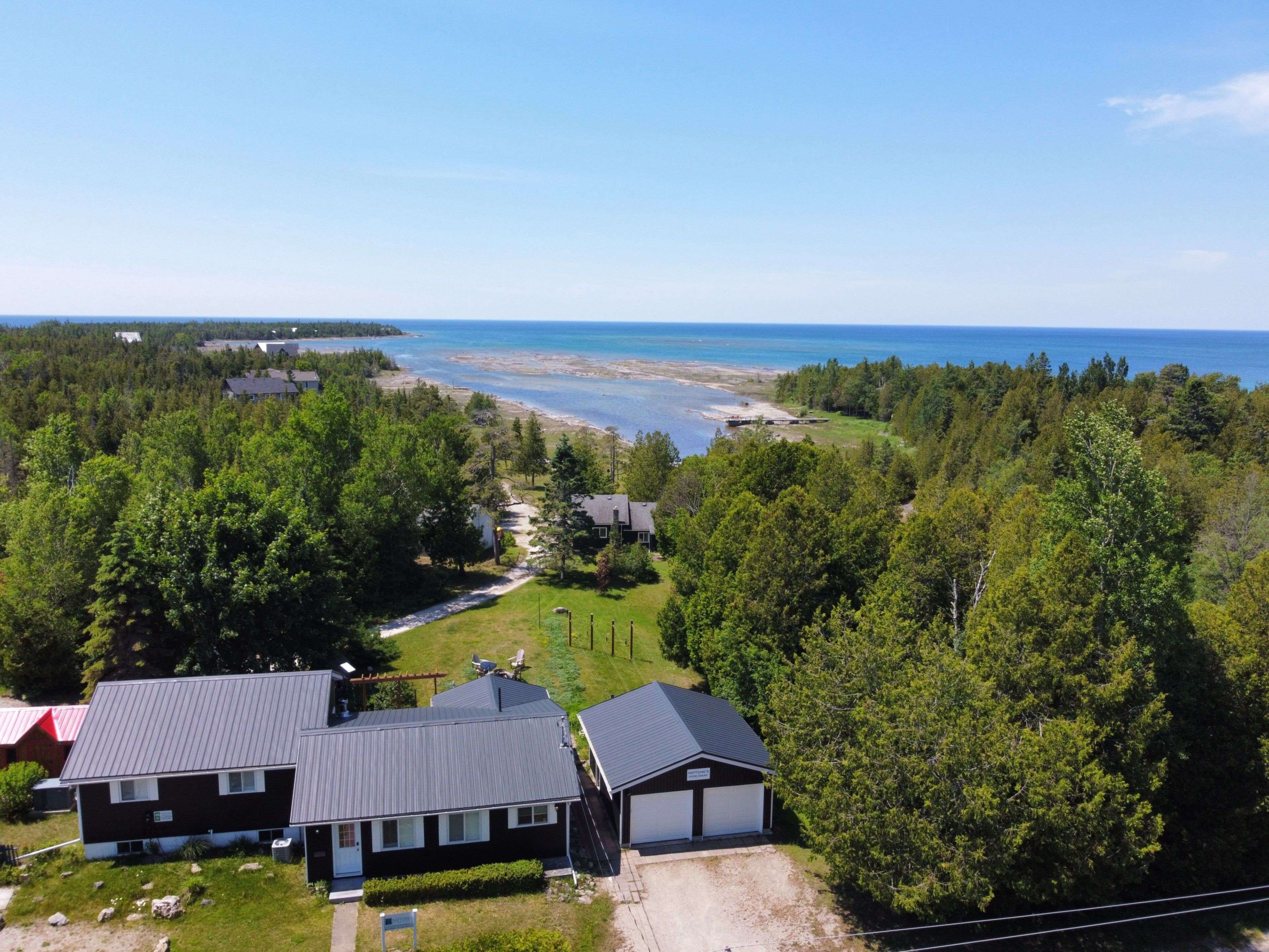 468 Warner Bay RD, Northern Bruce Peninsula, ON N0H 2R0