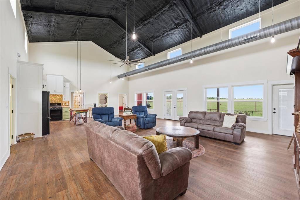 1515 Culpepper Lane, China Spring, TX 76633