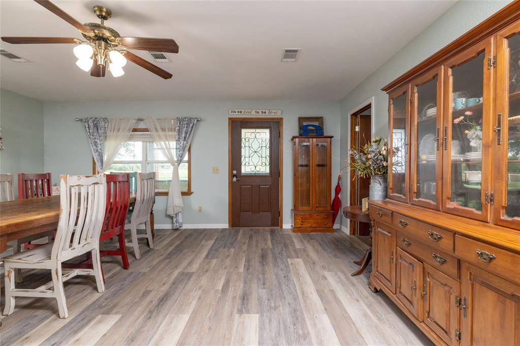 448 County Road 4287, Decatur, TX 76234
