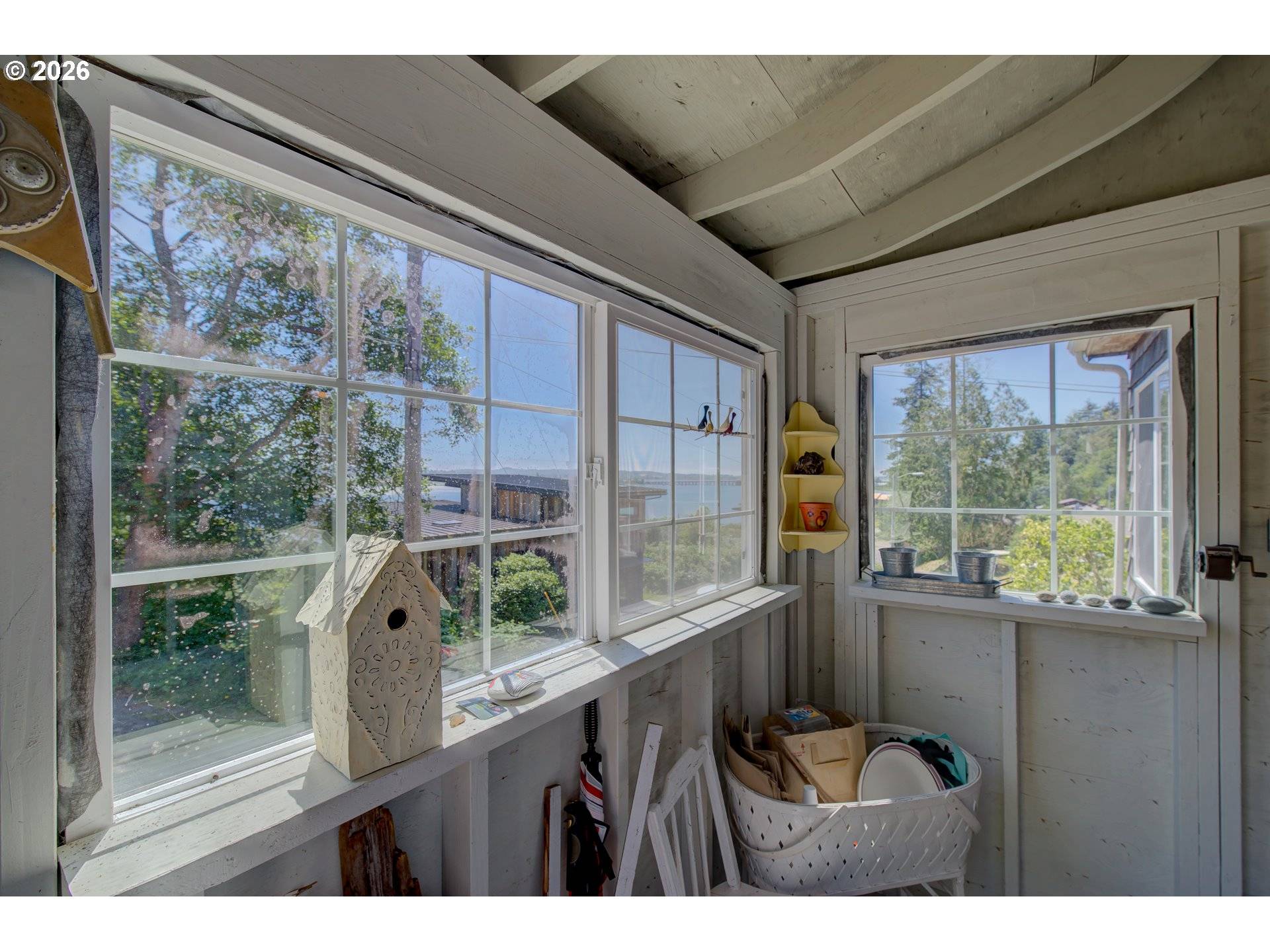 1676 SE 2ND ST, Astoria, OR 97103