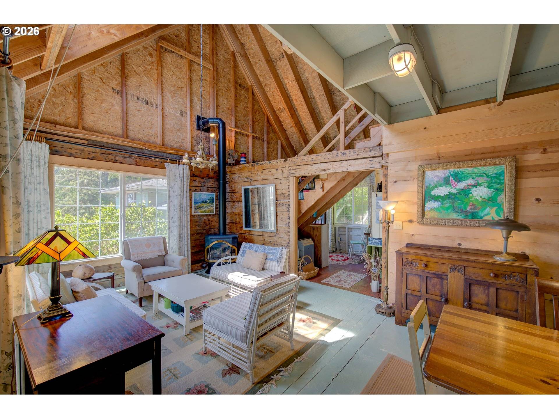 1676 SE 2ND ST, Astoria, OR 97103