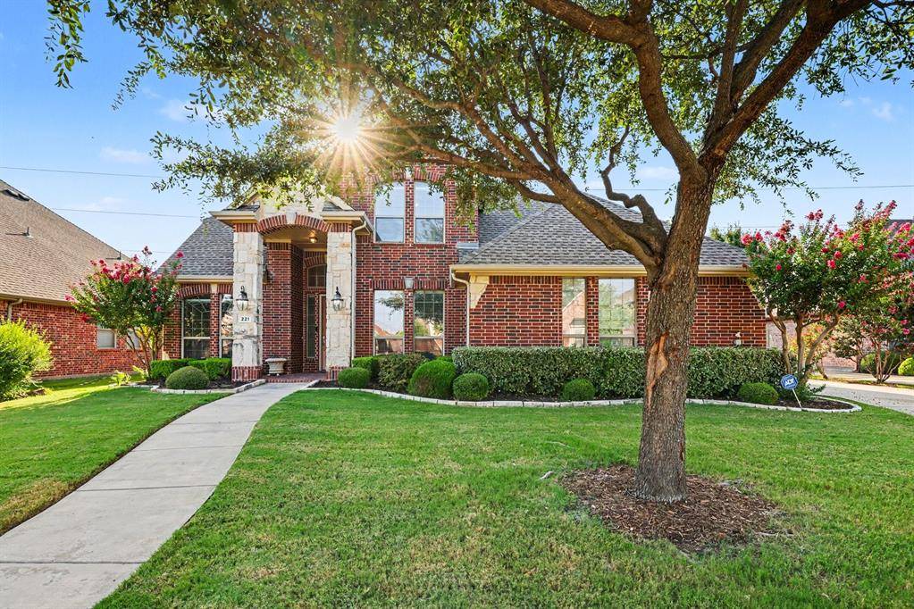 221 Chapel Hill Drive, Prosper, TX 75078