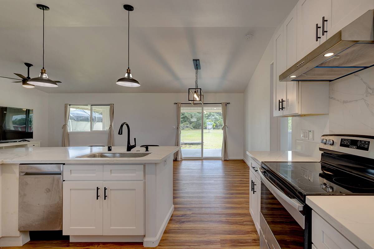15-2042 32ND AVE, Keaau, HI 96749