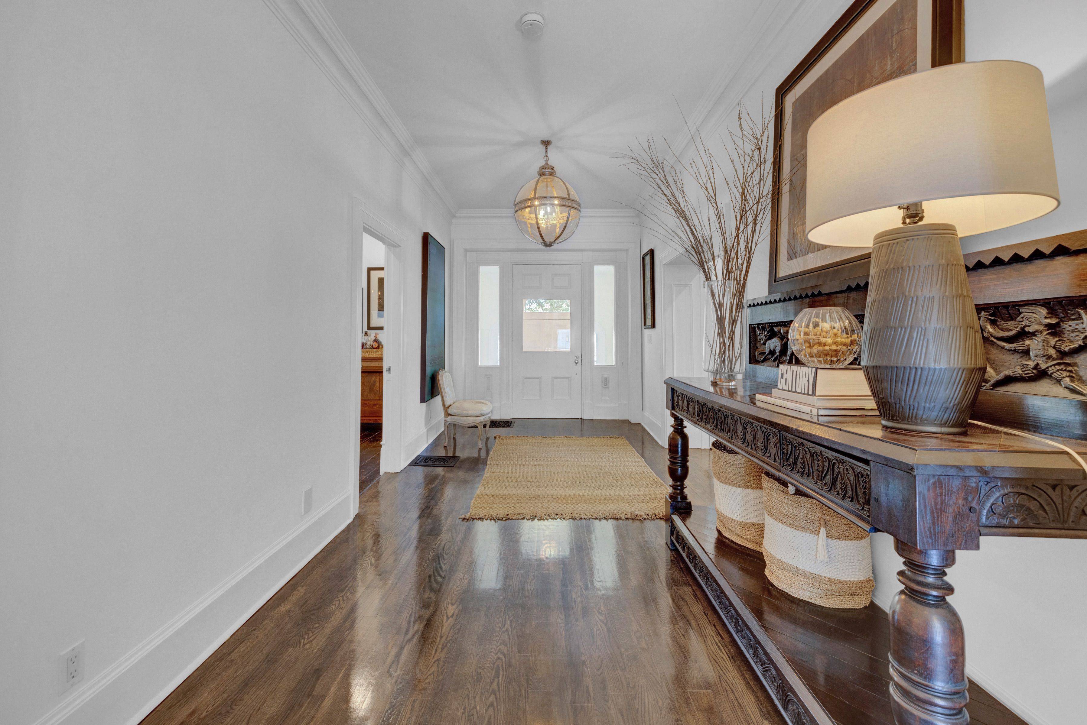 163 Ontario ST, Cobourg, ON K9A 3B6