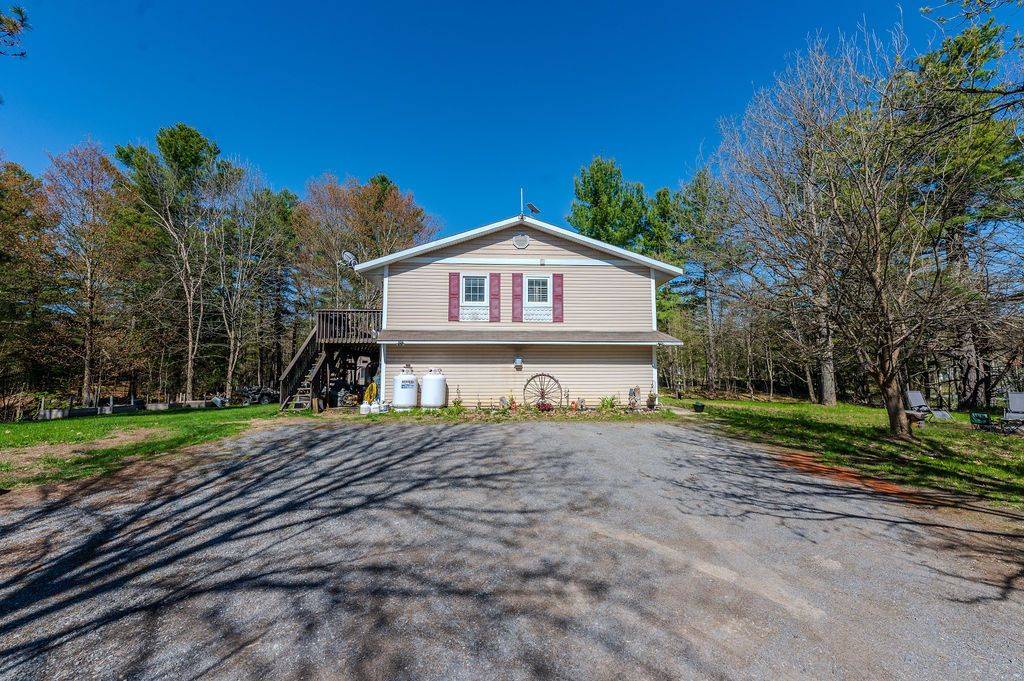 1839 Oak Flats RD, Frontenac, ON K0H 1T0